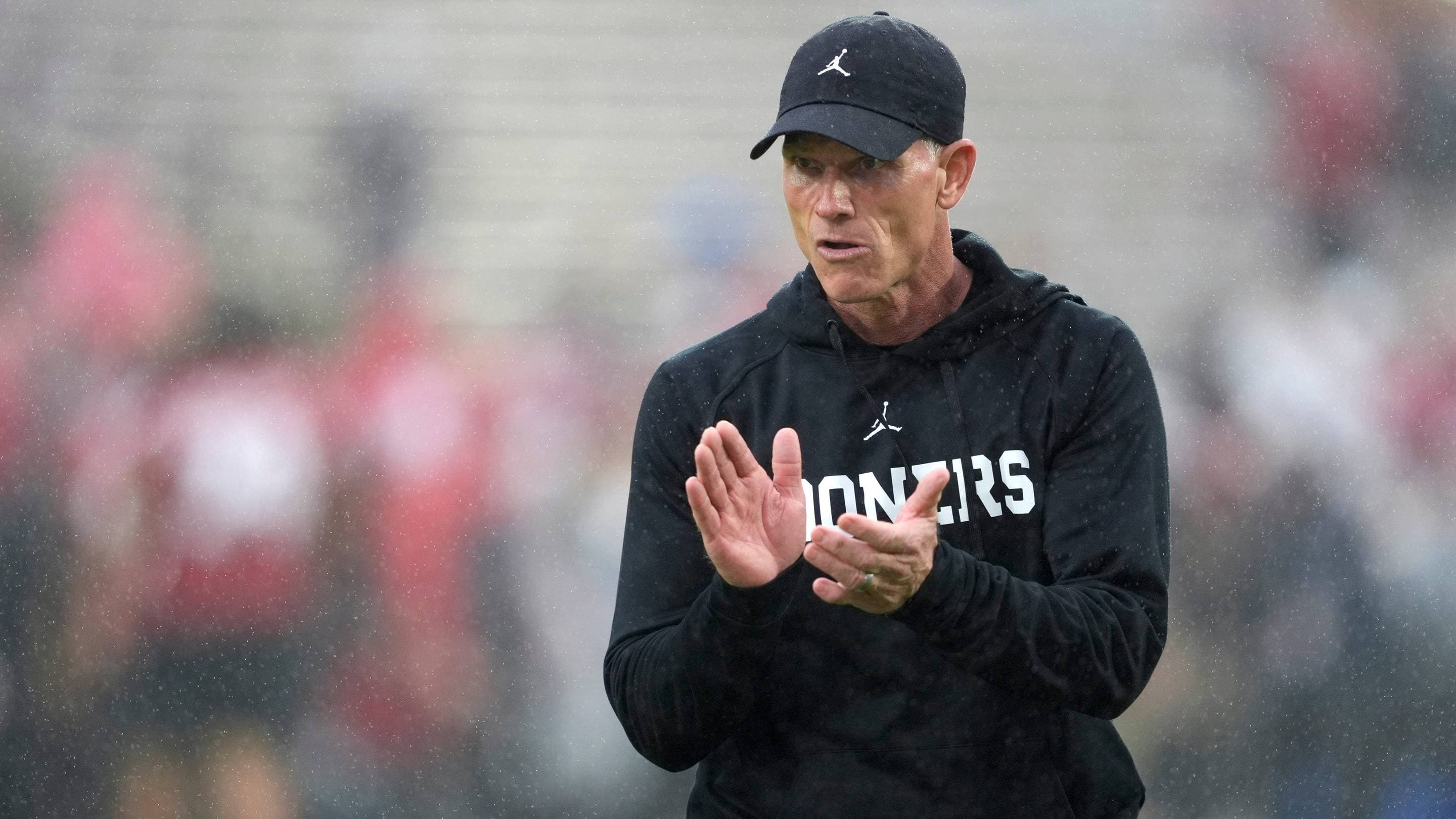 Venables' Warm-Up Words Fire Up Oklahoma | 2026