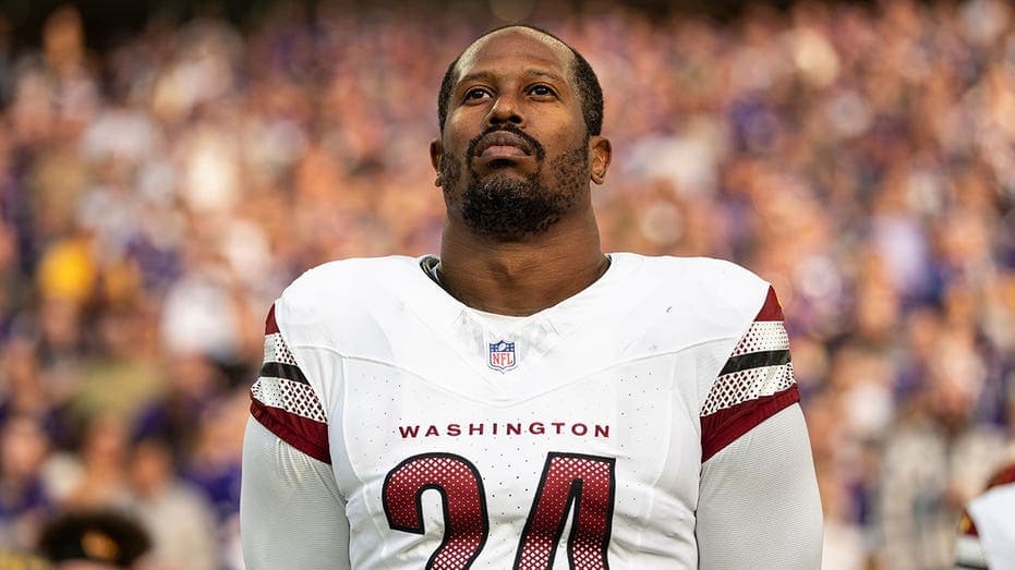 Von Miller Joins Cowboys for 2026 Homecoming Run