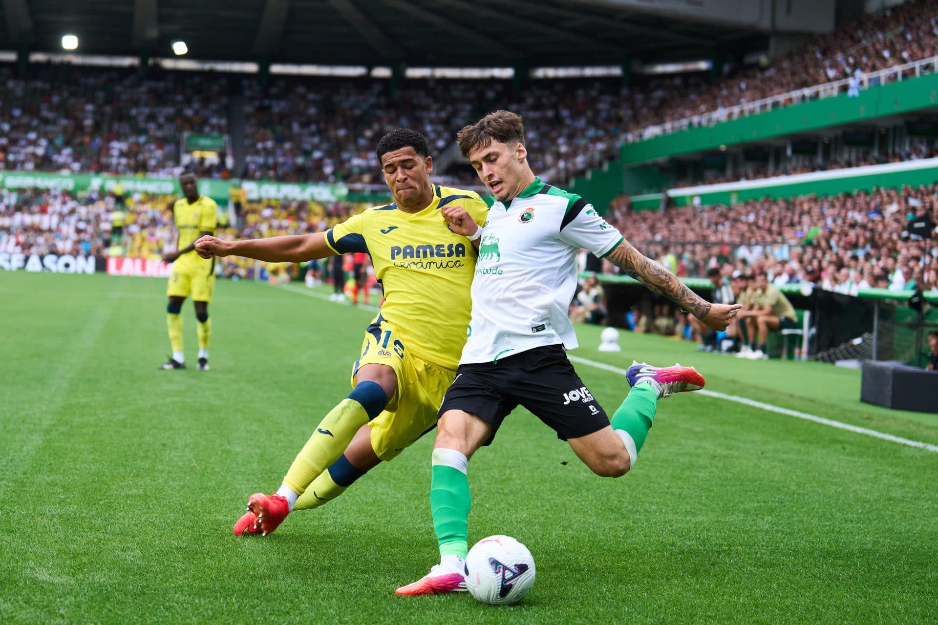 Barcelona vs Atletico: €16m La Liga Defender Battle