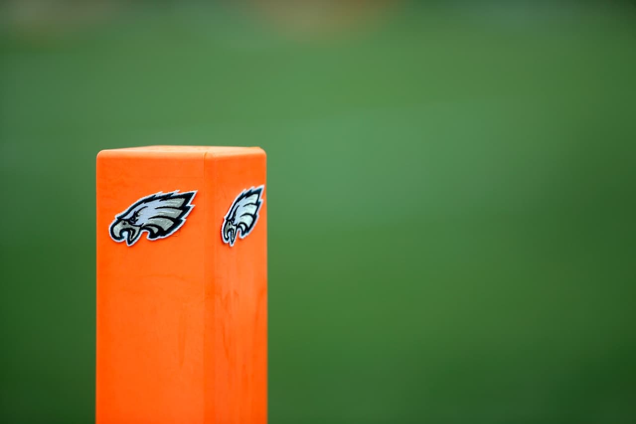 Eagles' Big Name Struggling: Roster Spot in Danger?