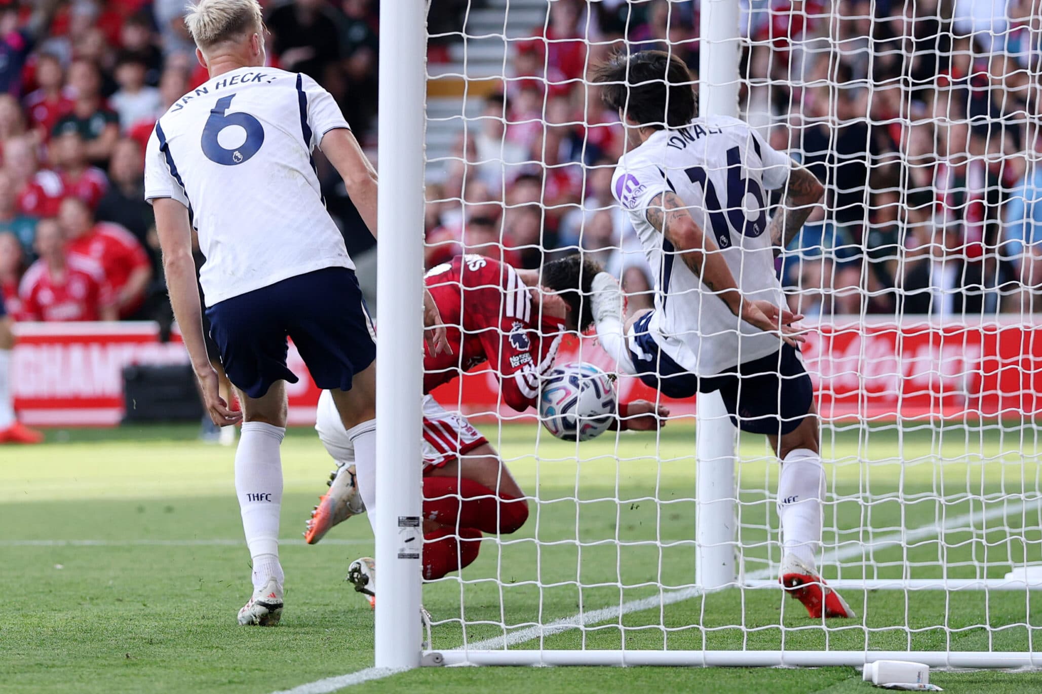 Forest at a loss over costly VAR call vs Spurs | 2026