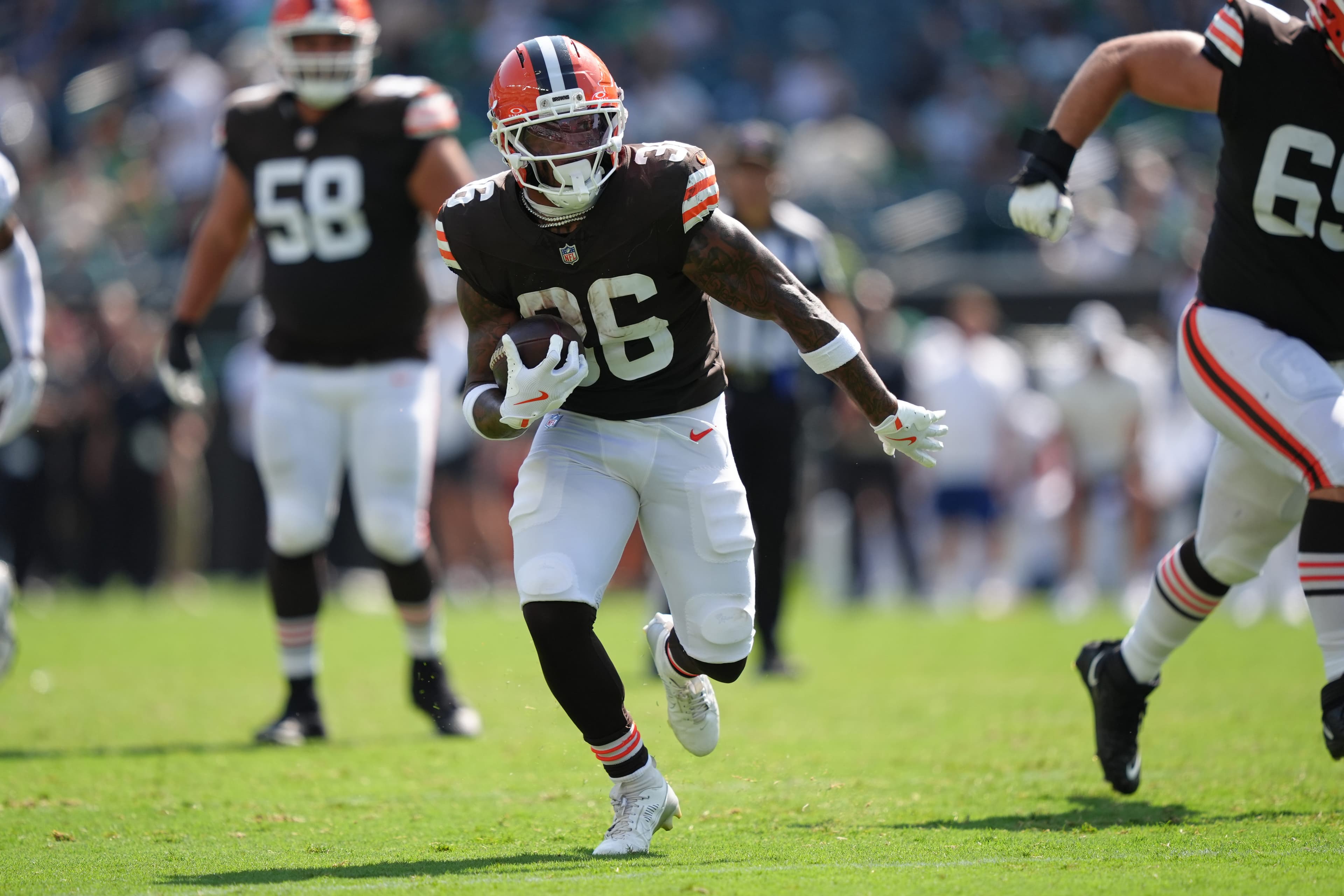 Lions Add Veteran RB Amid Injury Woes (2026)