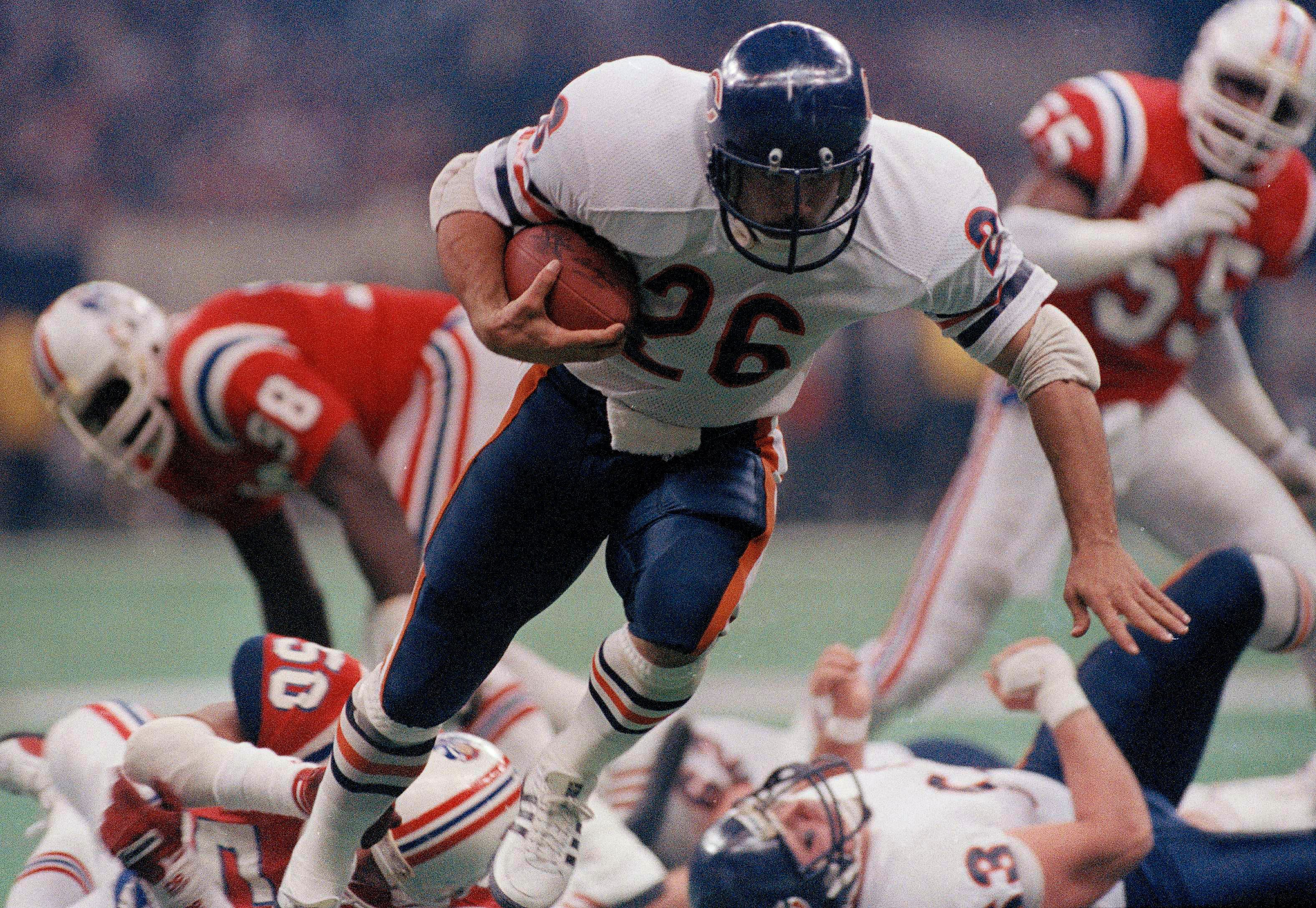 Matt Suhey, Walter Payton’s Blocker, Dies at 68