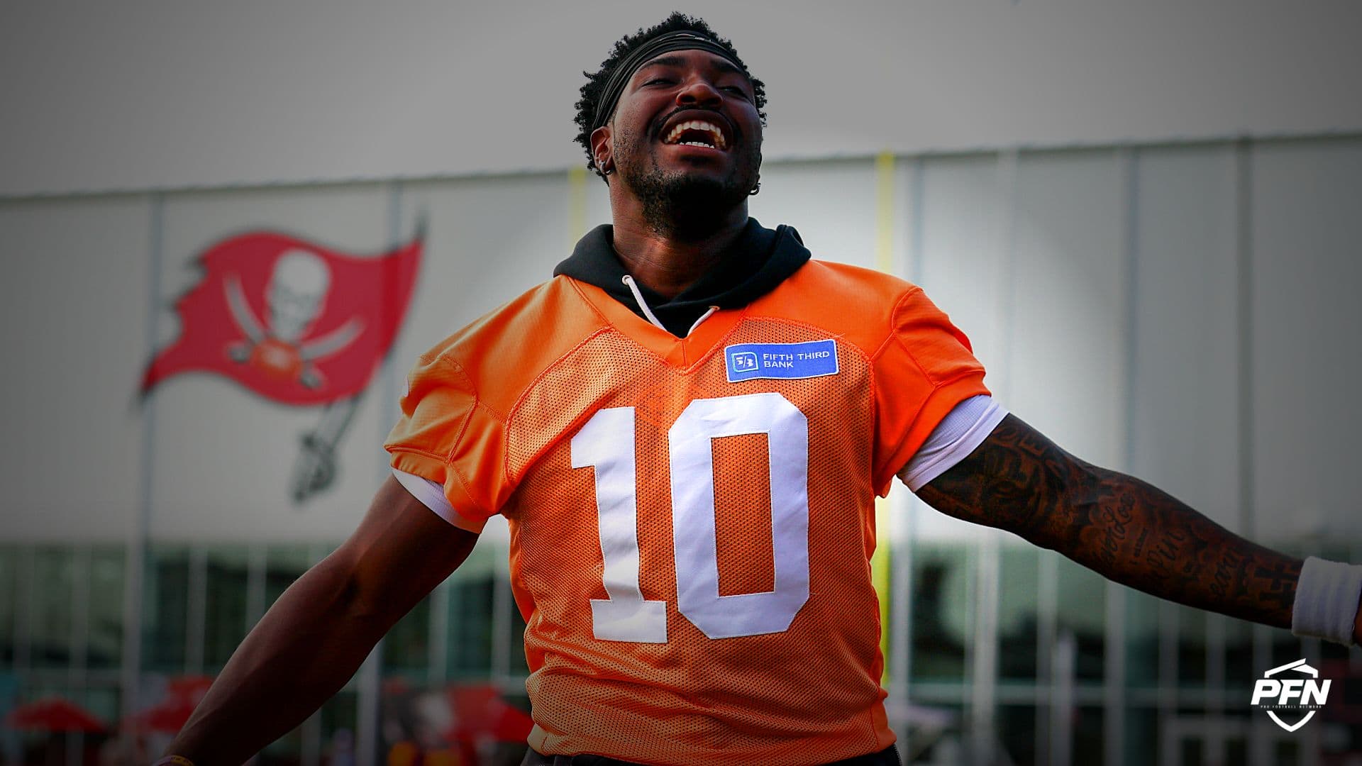 NFL World: Bucs' Jalon Daniels Is a Steal After Going